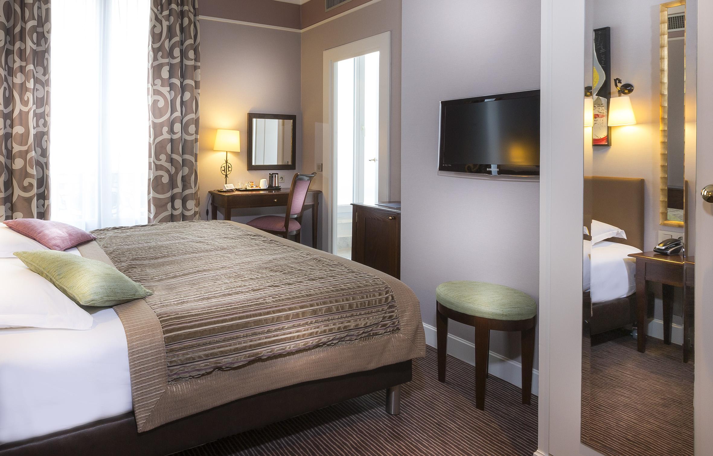 Hotel Du Bois Champs-elysées Parigi