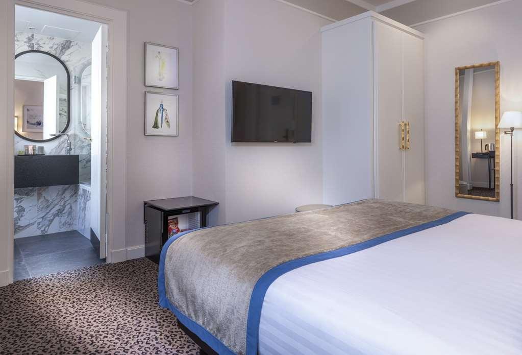 Du Bois Champs-elysées Hotel 3*